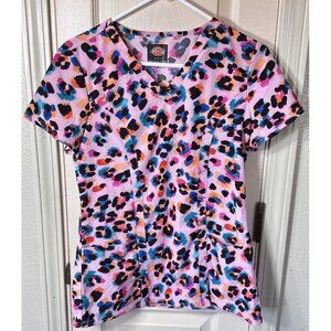 Dickies Womens Small Pink Cheetah Print Short Sleeve V-neck Scrub Top